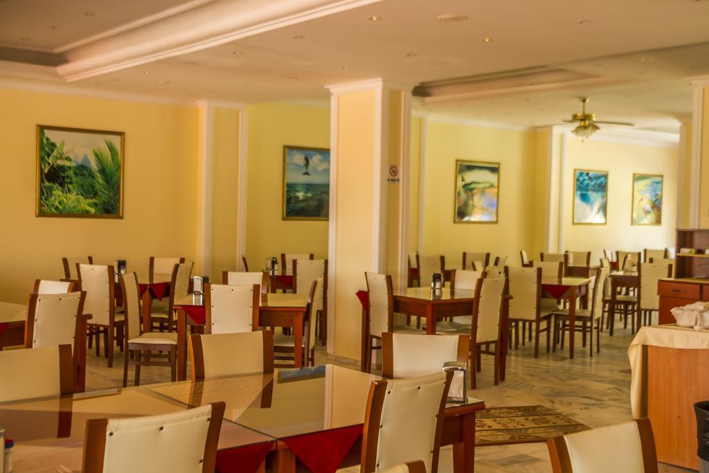 Hotel First Class Didim Exterior foto